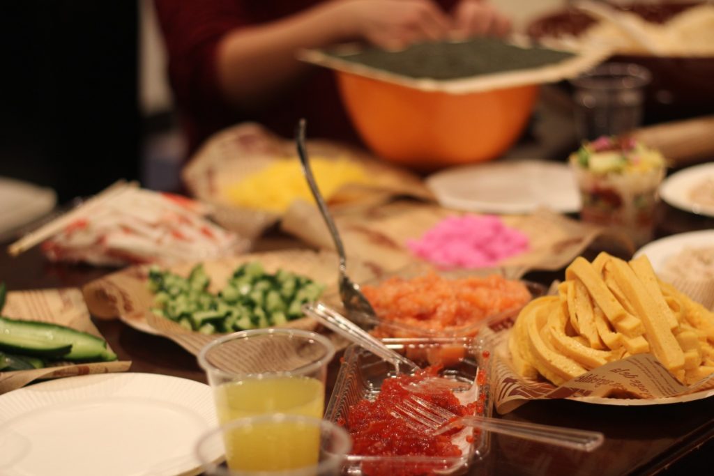 外国人と英語で話せる 手巻き寿司パーティー 大崎 Miki S English Cafe